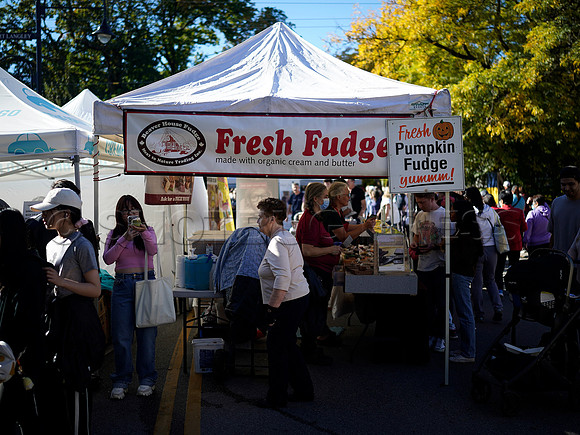 Wes Shaw Ft. Langley Cranberry Festival  20231007 -85136