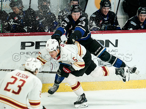 Wes Shaw Victoria Royals slam thhe Giants 6-3 20241214 -255747
