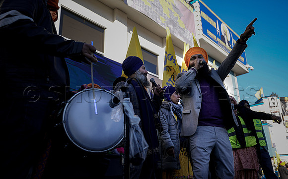 Wes Shaw Sikh Independence Memorandum Voting  20231029 -93094