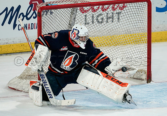 SB-Wes Shaw Kamloops Blazers fall to the Vancouver Giants 4-3  20231029 -96160
