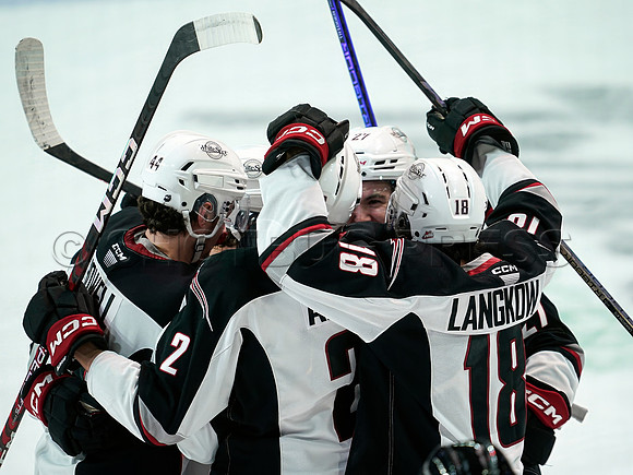 SB-Wes Shaw Kamloops Blazers fall to the Vancouver Giants 4-3  20231029 -93671