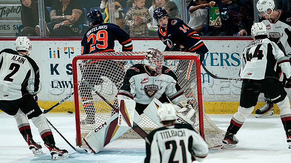 SB-Wes Shaw Kamloops Blazers fall to the Vancouver Giants 4-3  20231029 -93857
