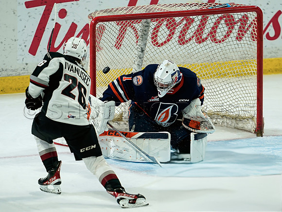 SB-Wes Shaw Kamloops Blazers fall to the Vancouver Giants 4-3  20231029 -95113