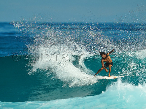 Wes Shaw Surfing 20240910 -216333