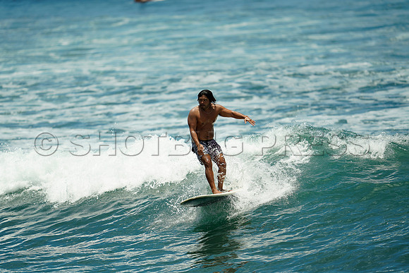 Wes Shaw Maui Surfing 20240714 -179500