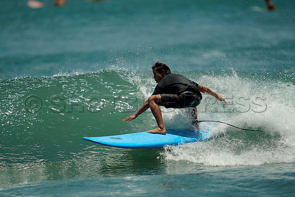 Wes Shaw Maui Surfing 20240714 -179638