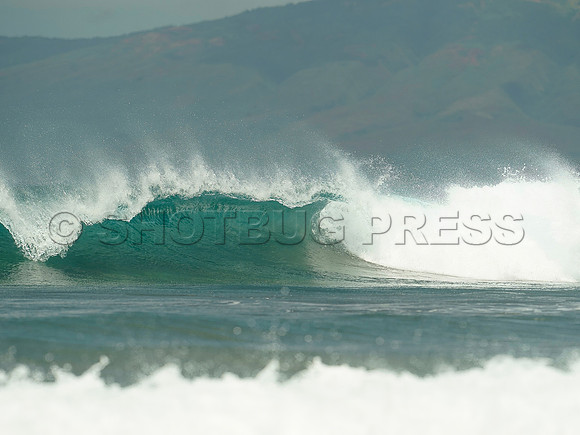 @hawaiisurfimages-Wes Shaw Hawaii Surf Images  20240602 -155954