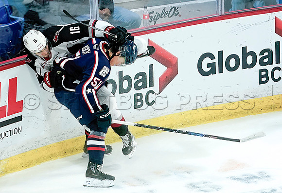 SBP-Wes Shaw Vancouver Giants fall to the Tri City Americans  20231125 -109065
