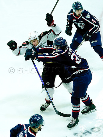 SBP-Wes Shaw Vancouver Giants fall to the Tri City Americans  20231125 -108326