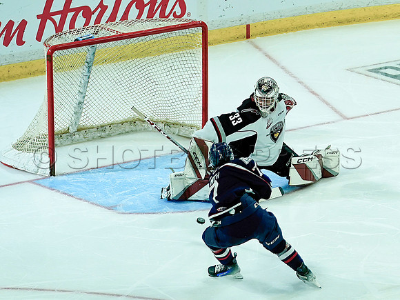 SBP-Wes Shaw Vancouver Giants fall to the Tri City Americans  20231125 -107956