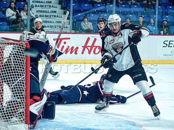 SBP-Wes Shaw Vancouver Giants fall to the Tri City Americans  20231125 -106287