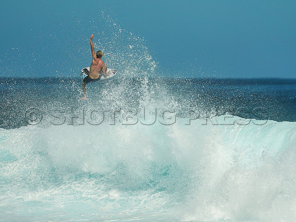 Wes Shaw Surfing 20240910 -216818