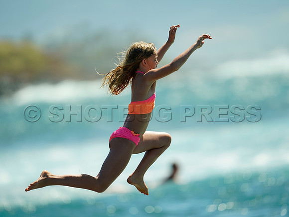 Wes Shaw Maui Surfing 20240707 -180280