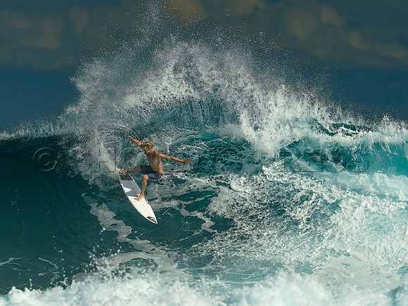 Wes Shaw Surfing 20240910 -216540