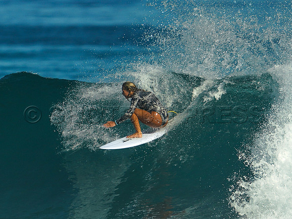 Wes Shaw Surfing 20240910 -216144
