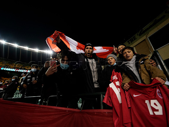 Canada takes 3 points in their 1-0 win over Costa Rica in front of 48,806 fans in World Cup qualifying in Edmonton, Alberta.