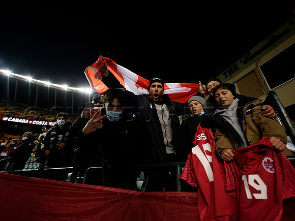 Canada takes 3 points in their 1-0 win over Costa Rica in front of 48,806 fans in World Cup qualifying in Edmonton, Alberta.