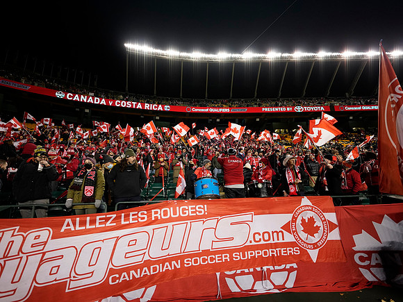 Canada takes 3 points in their 1-0 win over Costa Rica in front of 48,806 fans in World Cup qualifying in Edmonton, Alberta.
