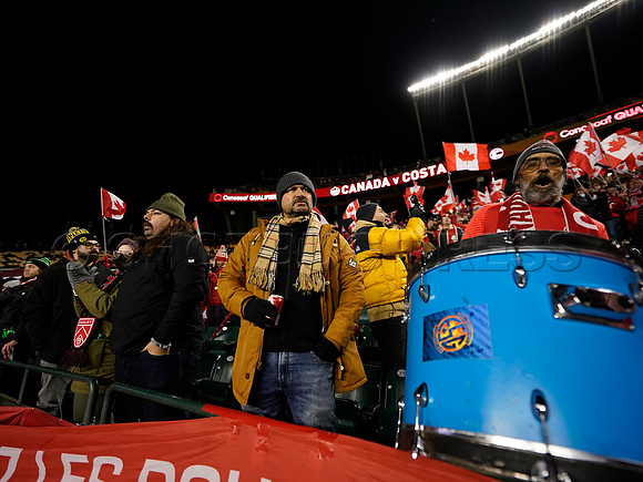 Canada takes 3 points in their 1-0 win over Costa Rica in front of 48,806 fans in World Cup qualifying in Edmonton, Alberta.
