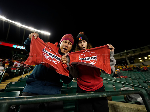 Canada takes 3 points in their 1-0 win over Costa Rica in front of 48,806 fans in World Cup qualifying in Edmonton, Alberta.