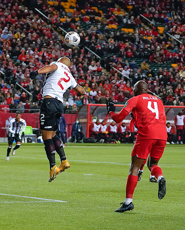 Canada takes 3 points in their 1-0 win over Costa Rica in front of 48,806 fans in World Cup qualifying in Edmonton, Alberta.