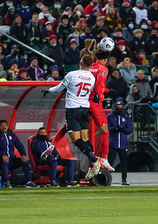 Canada takes 3 points in their 1-0 win over Costa Rica in front of 48,806 fans in World Cup qualifying in Edmonton, Alberta.