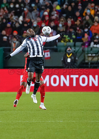 Canada takes 3 points in their 1-0 win over Costa Rica in front of 48,806 fans in World Cup qualifying in Edmonton, Alberta.