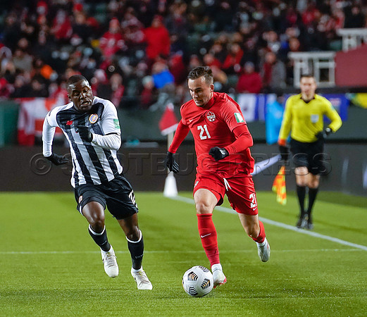 Canada takes 3 points in their 1-0 win over Costa Rica in front of 48,806 fans in World Cup qualifying in Edmonton, Alberta.
