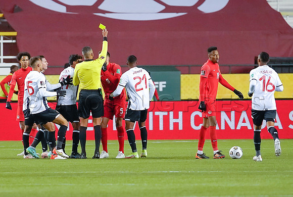 Canada takes 3 points in their 1-0 win over Costa Rica in front of 48,806 fans in World Cup qualifying in Edmonton, Alberta.