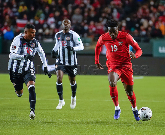 Canada takes 3 points in their 1-0 win over Costa Rica in front of 48,806 fans in World Cup qualifying in Edmonton, Alberta.
