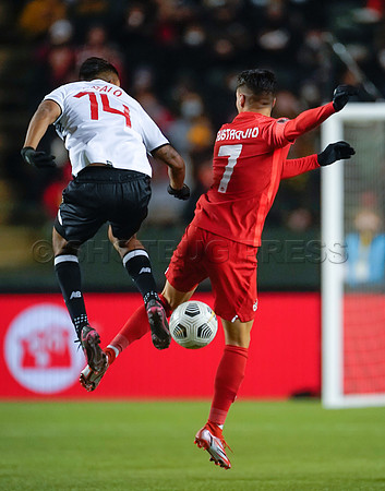 Canada takes 3 points in their 1-0 win over Costa Rica in front of 48,806 fans in World Cup qualifying in Edmonton, Alberta.