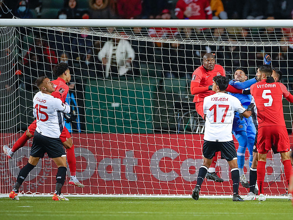 Canada takes 3 points in their 1-0 win over Costa Rica in front of 48,806 fans in World Cup qualifying in Edmonton, Alberta.