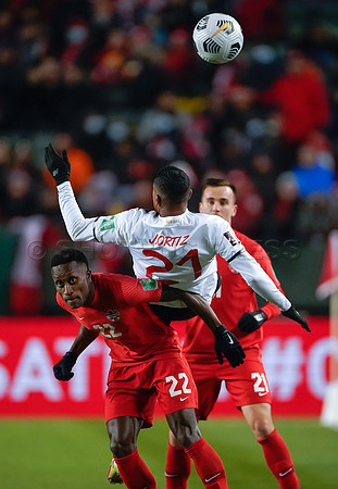 Canada takes 3 points in their 1-0 win over Costa Rica in front of 48,806 fans in World Cup qualifying in Edmonton, Alberta.
