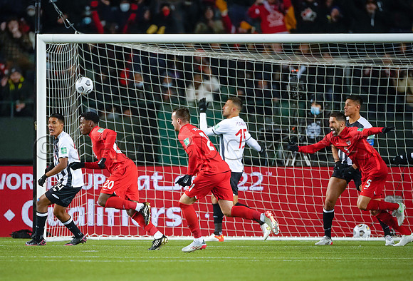 Canada takes 3 points in their 1-0 win over Costa Rica in front of 48,806 fans in World Cup qualifying in Edmonton, Alberta.