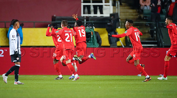 Canada takes 3 points in their 1-0 win over Costa Rica in front of 48,806 fans in World Cup qualifying in Edmonton, Alberta.