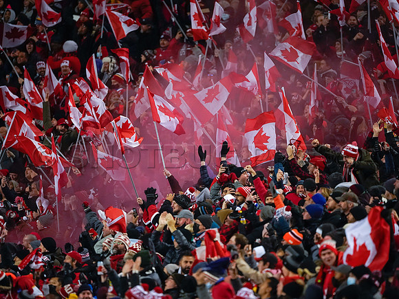 Canada takes 3 points in their 1-0 win over Costa Rica in front of 48,806 fans in World Cup qualifying in Edmonton, Alberta.