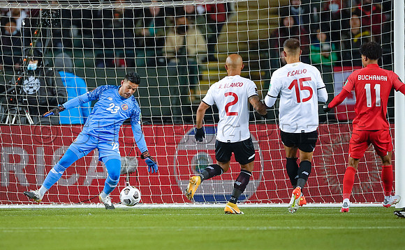 Canada takes 3 points in their 1-0 win over Costa Rica in front of 48,806 fans in World Cup qualifying in Edmonton, Alberta.