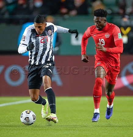 Canada takes 3 points in their 1-0 win over Costa Rica in front of 48,806 fans in World Cup qualifying in Edmonton, Alberta.