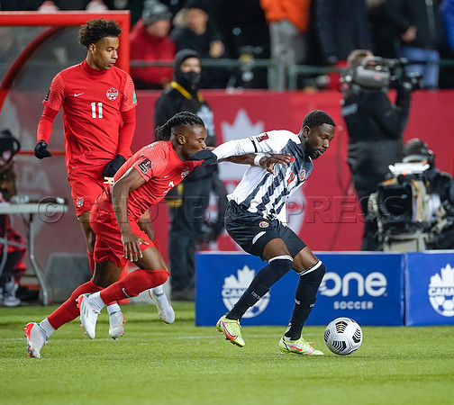 Canada takes 3 points in their 1-0 win over Costa Rica in front of 48,806 fans in World Cup qualifying in Edmonton, Alberta.