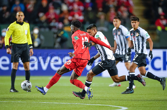Canada takes 3 points in their 1-0 win over Costa Rica in front of 48,806 fans in World Cup qualifying in Edmonton, Alberta.