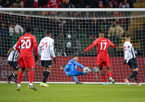 Canada takes 3 points in their 1-0 win over Costa Rica in front of 48,806 fans in World Cup qualifying in Edmonton, Alberta.