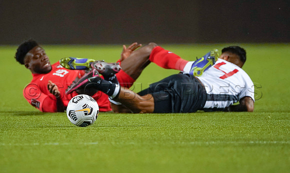 Canada takes 3 points in their 1-0 win over Costa Rica in front of 48,806 fans in World Cup qualifying in Edmonton, Alberta.
