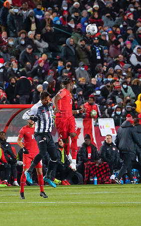 Canada takes 3 points in their 1-0 win over Costa Rica in front of 48,806 fans in World Cup qualifying in Edmonton, Alberta.