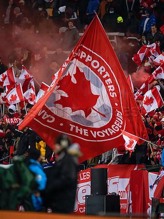 Canada takes 3 points in their 1-0 win over Costa Rica in front of 48,806 fans in World Cup qualifying in Edmonton, Alberta.