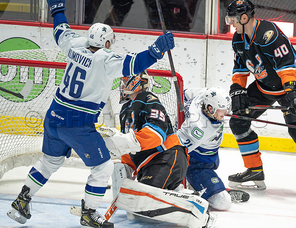 Abbotsford Canucks defeat San Diego Gulls 4-2 on Sunday, Jan 23, 2022 at Abbotsford Centre.