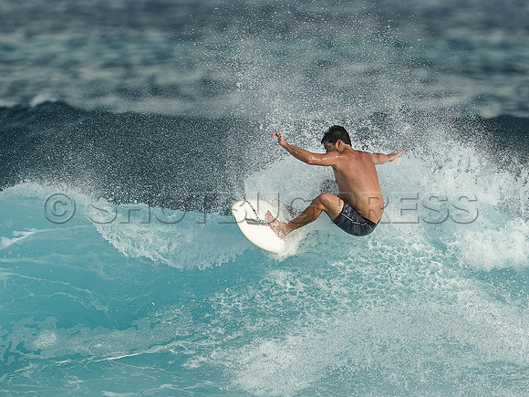 Wes Shaw Surfing 20240907 -214189