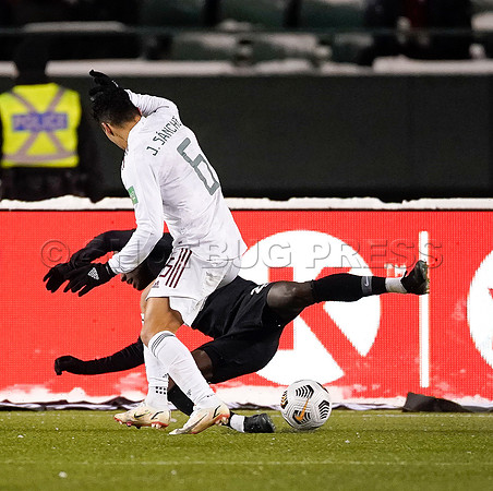 Canada defeats Mexico 2-1 in the Fifa World Cup qualifier in Edmonton, November 16, 2021