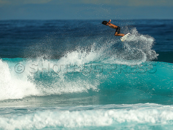 Wes Shaw Surfing 20240910 -216203