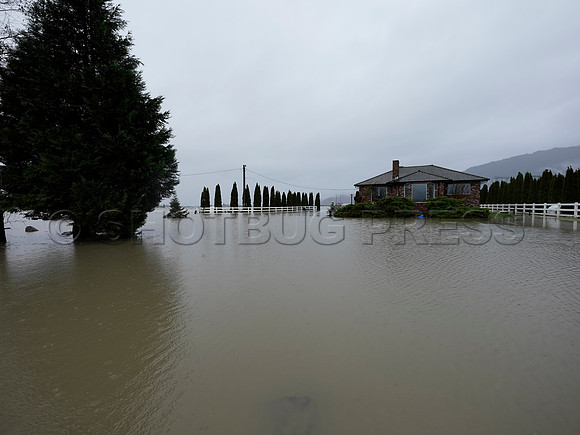 Sumas Prairie, Abbotsford still largely under water Thursday Nov 25, 2021