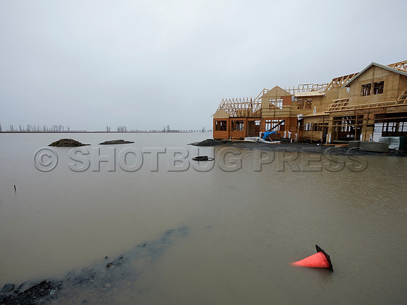 Sumas Prairie, Abbotsford still largely under water Thursday Nov 25, 2021